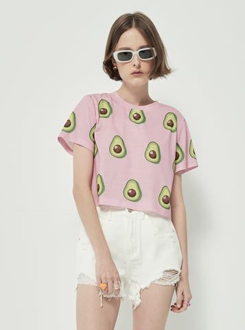 Áo Thun Croptop Hồng Họa Tiết Đặc Biệt